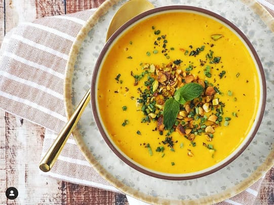 The Ultimate Vegan Holiday Gift Guide (2020) 3 Spork-Foods-Image